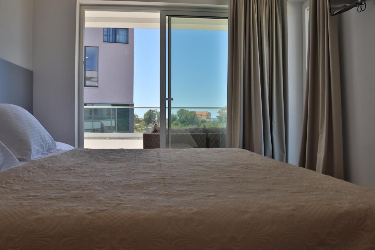 Villa Cala, Hotel Rooms&Apartments Новаля Екстериор снимка