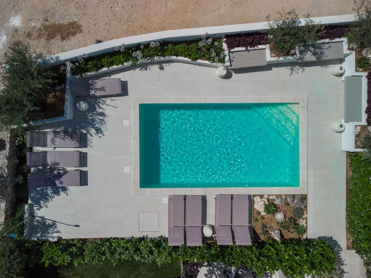 Villa Cala, Hotel Rooms&Apartments Новаля Екстериор снимка