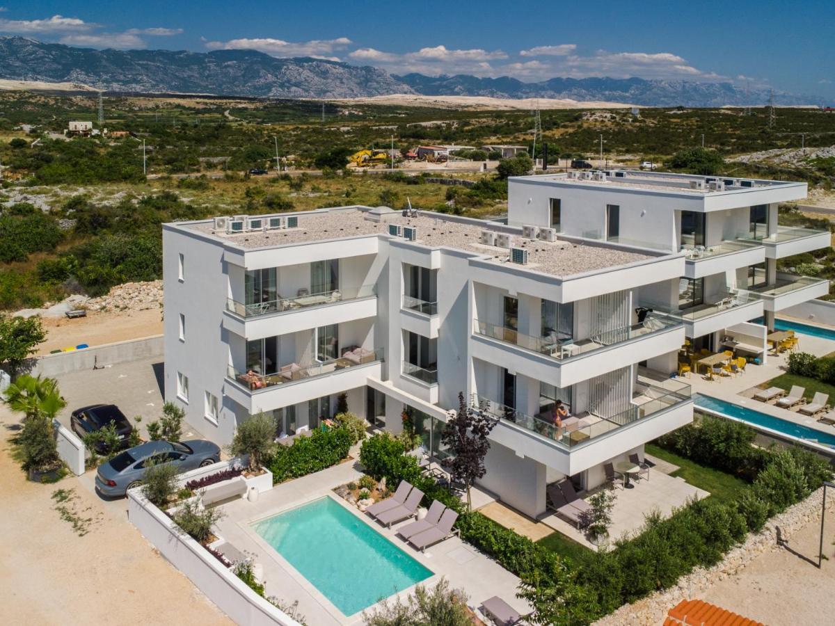 Villa Cala, Hotel Rooms&Apartments Новаля Екстериор снимка